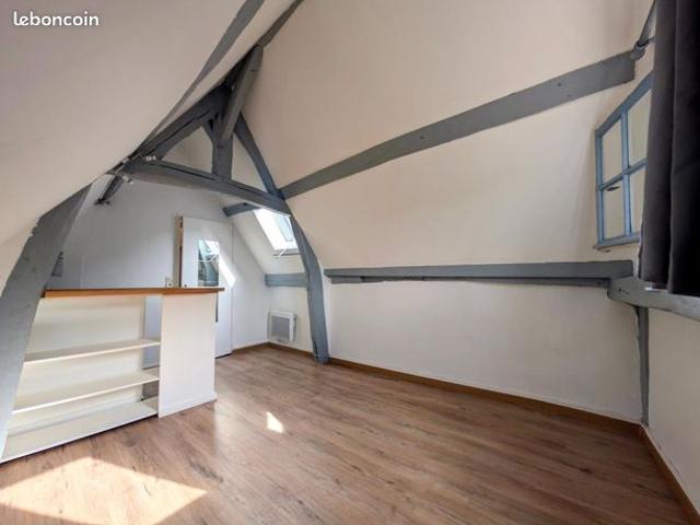 Studio 1 pièce 18 m²
