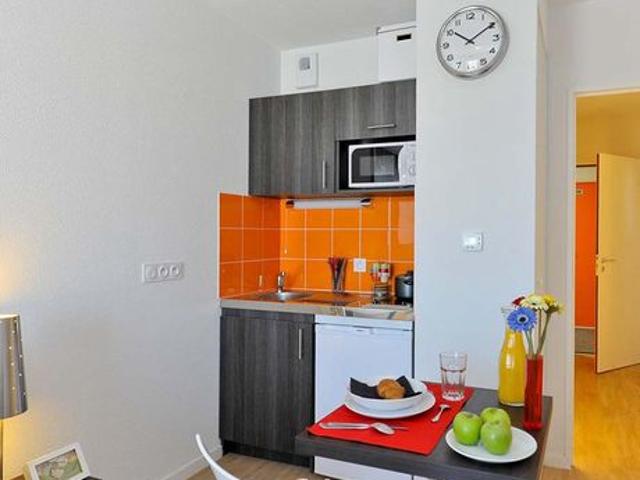 Studio 1 pièce 18 m²