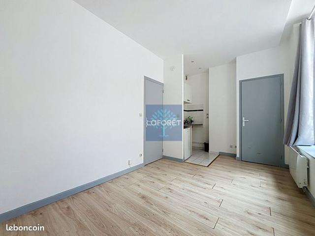 Studio 1 pièce 18 m²
