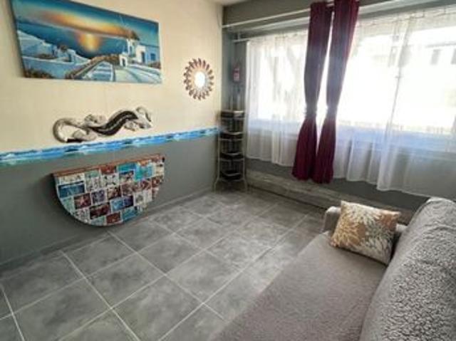 Studio 1 pièce 18 m²