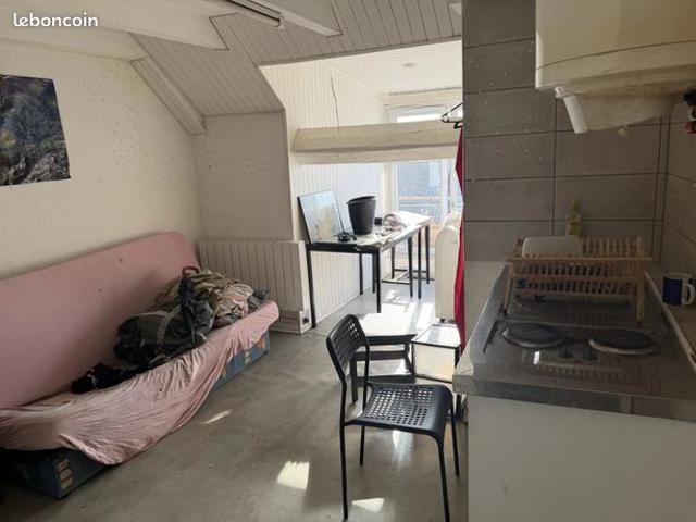 Studio 1 pièce 15 m²
