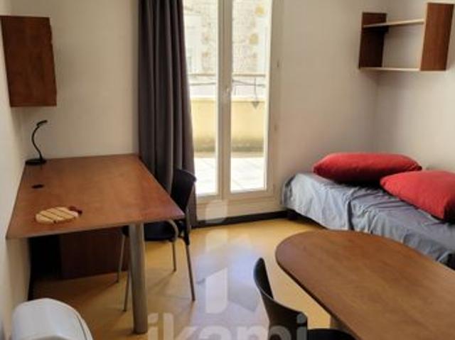 Studio 1 pièce 18 m²
