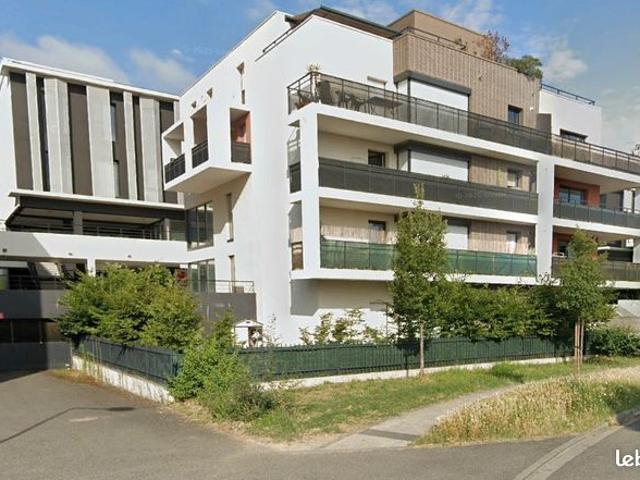 Studio 1 pièce 18 m²