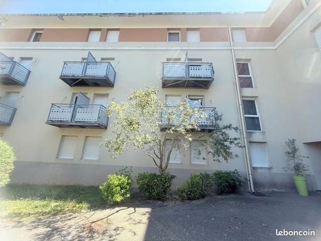 Studio 1 pièce 18 m²