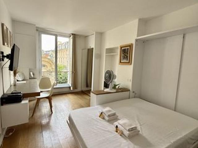 Studio 1 pièce 18 m²