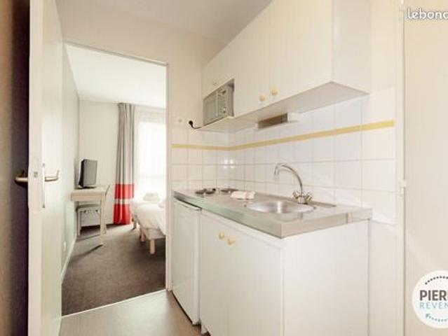 Studio 1 pièce 18 m²