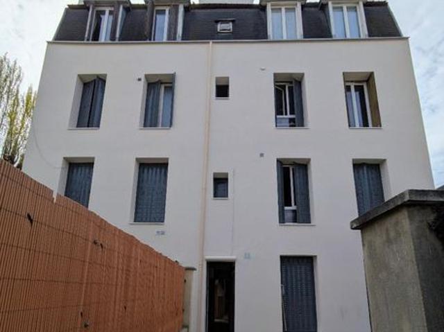 Studio 1 pièce 18 m²