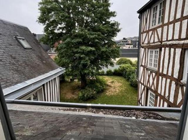 Studio 1 pièce 18 m²