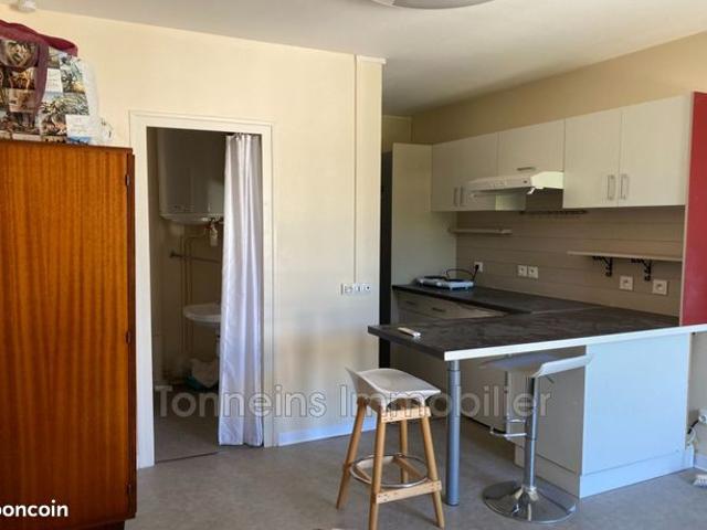Studio 1 pièce 18 m²