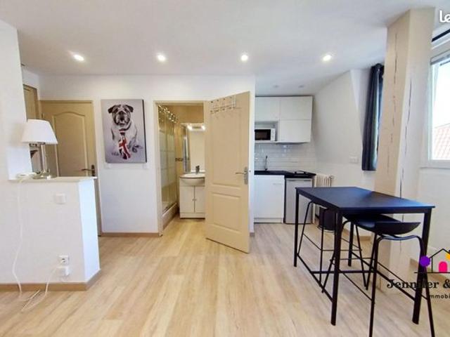 Studio 1 pièce 18 m²