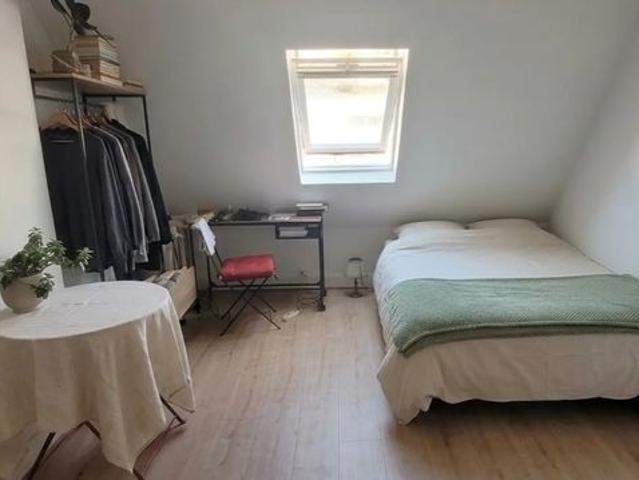 Studio 1 pièce 18 m²