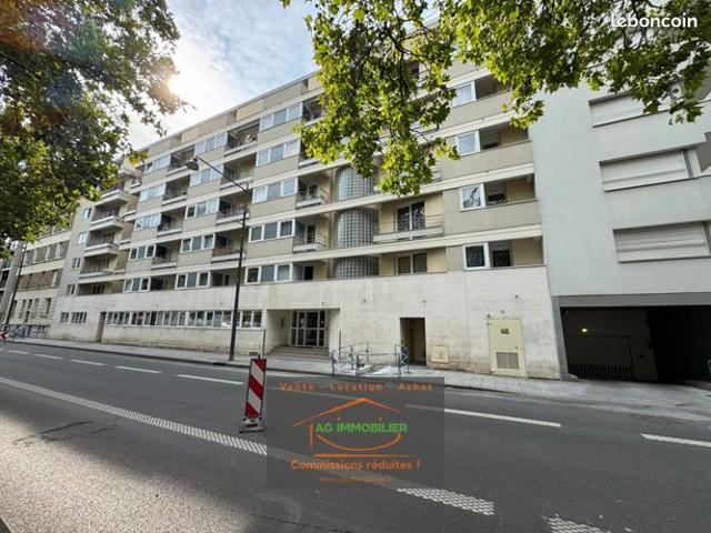 Studio 1 pièce 18 m²