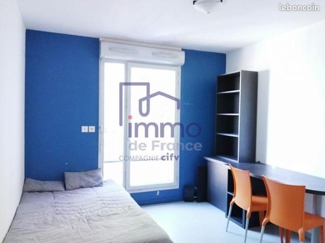 Studio 1 pièce 18 m²