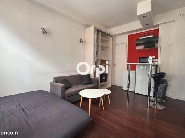 Studio 1 pièce 18 m²