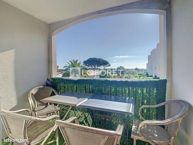 Studio 1 pièce 19 m²