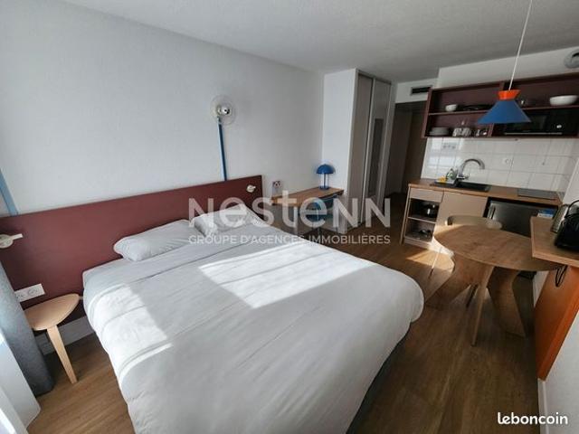 Studio 1 pièce 19 m²