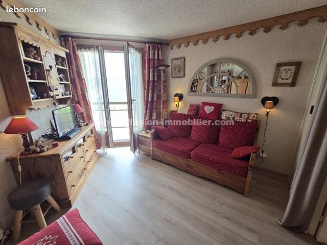 Studio 1 pièce 19 m²