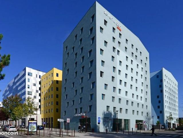 Studio 1 pièce 19 m²