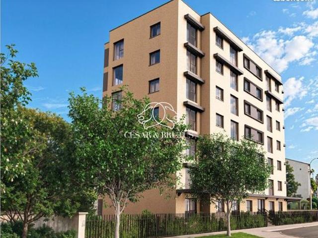 Studio 1 pièce 19 m²