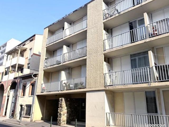Studio 1 pièce 19 m²