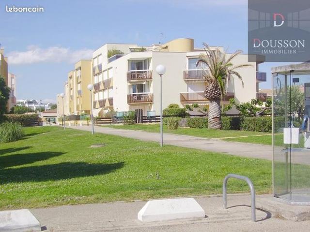 Studio 1 pièce 19 m²
