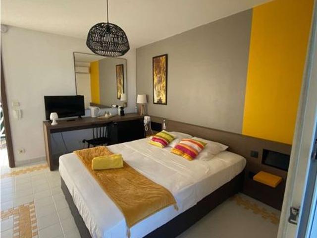 Studio 1 pièce 19 m²