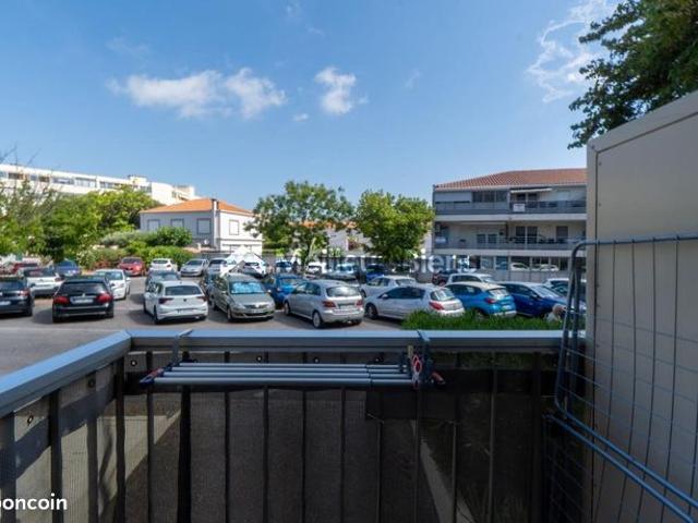 Studio 1 pièce 19 m²