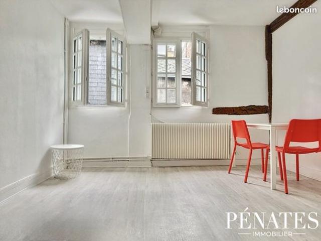 Studio 1 pièce 19 m²