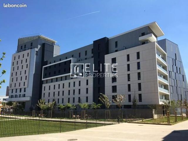 Studio 1 pièce 19 m²
