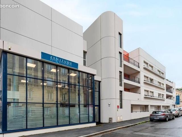 Studio 1 pièce 19 m²