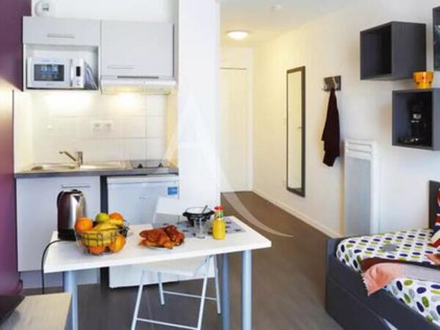 Studio 1 pièce 19 m²
