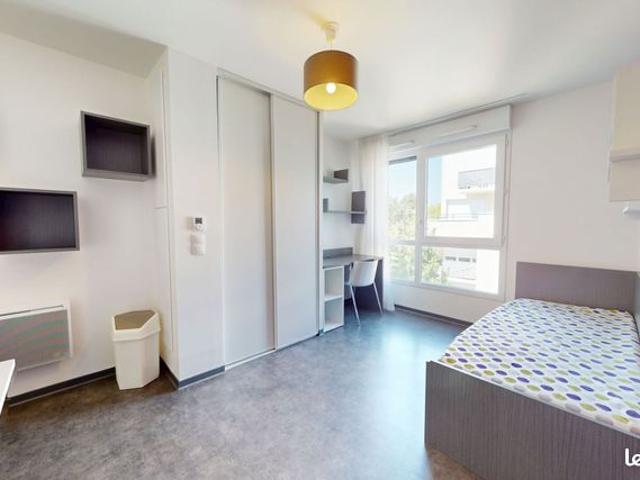 Studio 1 pièce 19 m²