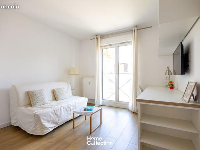 Studio 1 pièce 19 m²