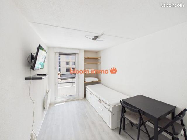 Studio 1 pièce 19 m²