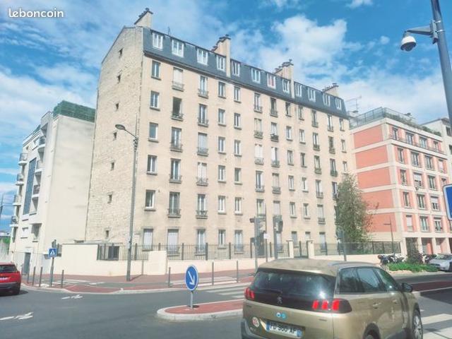 Studio 1 pièce 19 m²