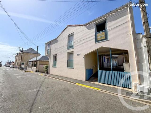 Studio 1 pièce 19 m²