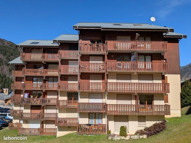 Studio 1 pièce 19 m²