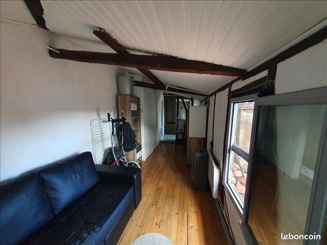 Studio 1 pièce 19 m²
