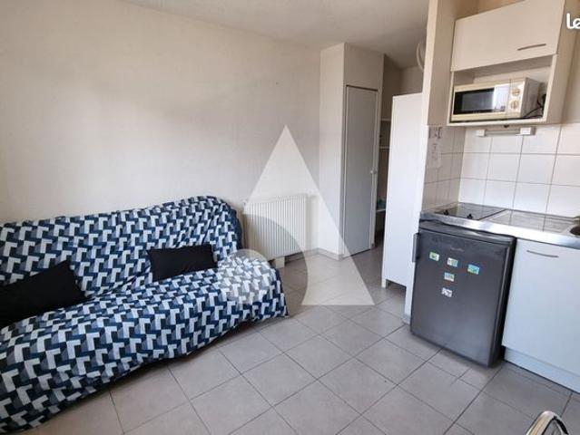 Studio 1 pièce 19 m²