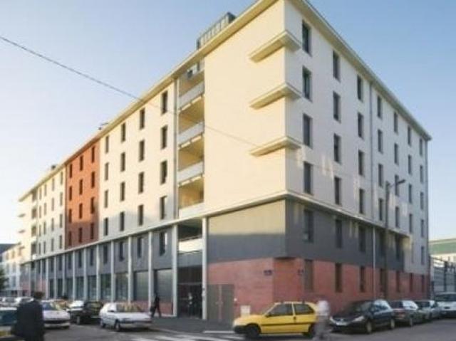 Studio 1 pièce 19 m²