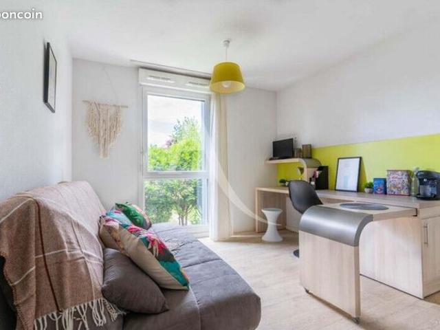 Studio 1 pièce 19 m²