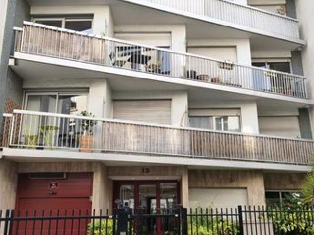 Studio 1 pièce 19 m²
