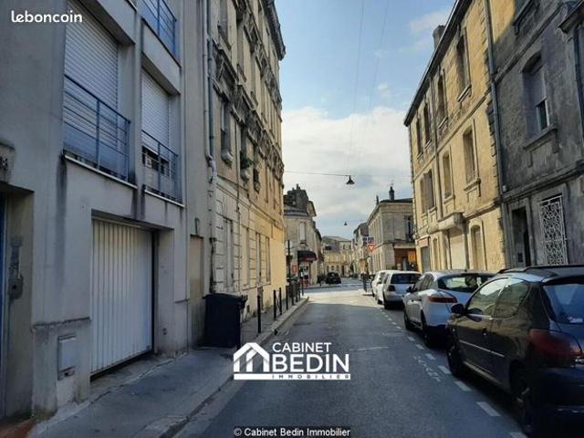 Studio 1 pièce 19 m²