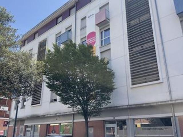 Studio 1 pièce 19 m²