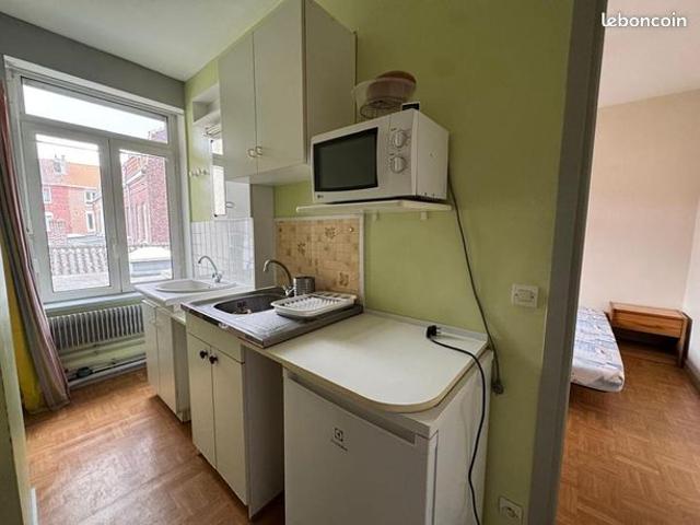 Studio 1 pièce 19 m²