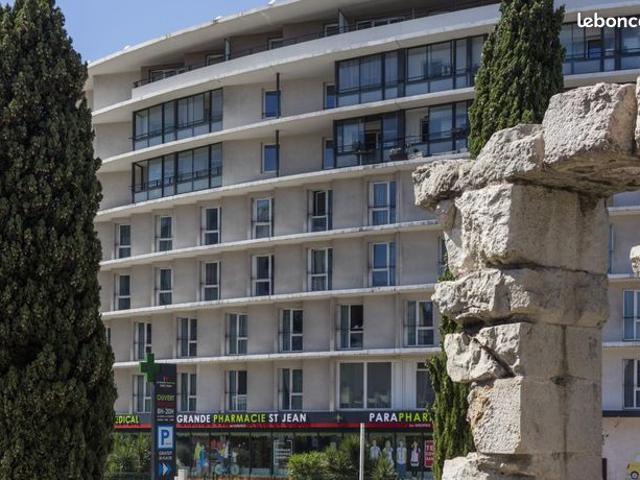 Studio 1 pièce 19 m²
