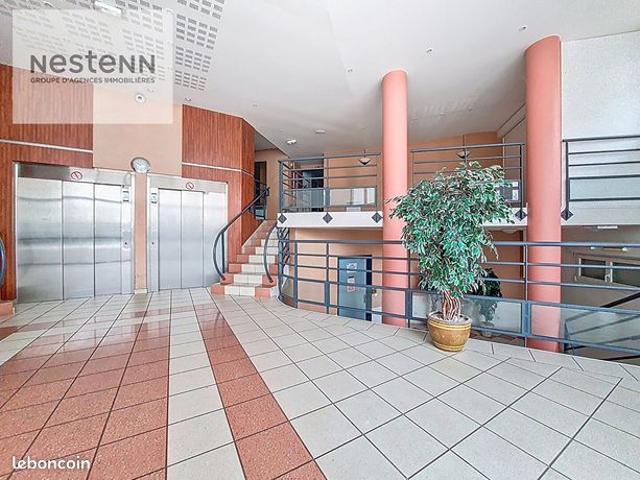 Studio 1 pièce 19 m²