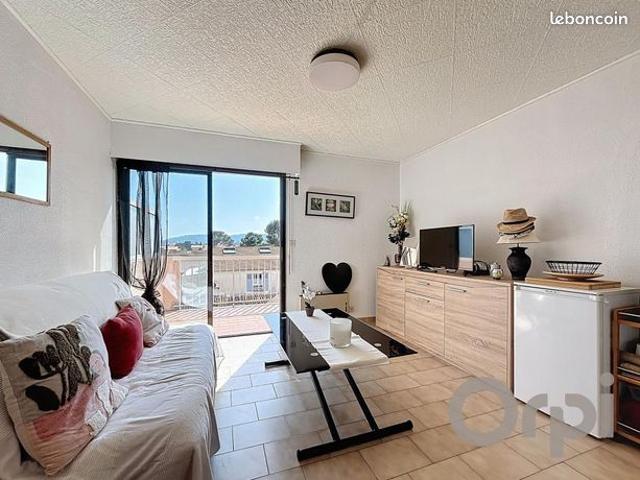 Studio 1 pièce 19 m²