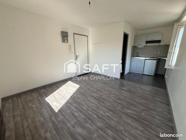 Studio 1 pièce 19 m²