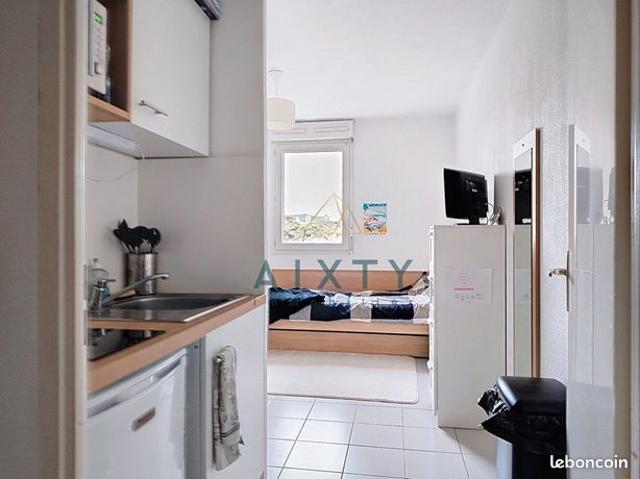 Studio 1 pièce 19 m²